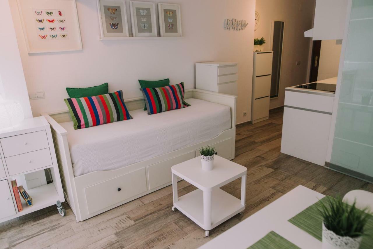 Apartamento Malagueta Playa Málaga Esterno foto