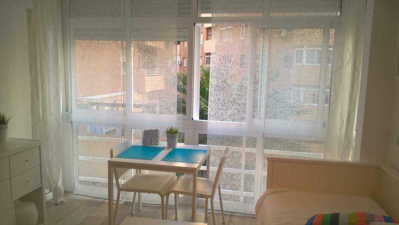 Apartamento Malagueta Playa Málaga Esterno foto